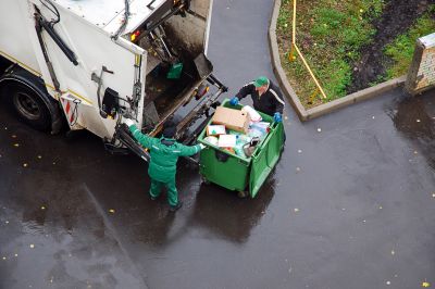 Efficient Junk Removal Teams